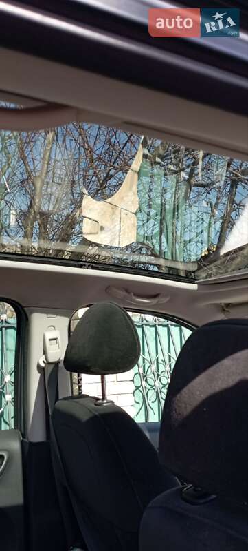 Минивэн Citroen C3 Picasso 2009 в Ватутино фото 8 Минивэн Citroen C3 Picasso 2009 в Ватутино