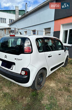 Мінівен Citroen C3 Picasso 2011 в 