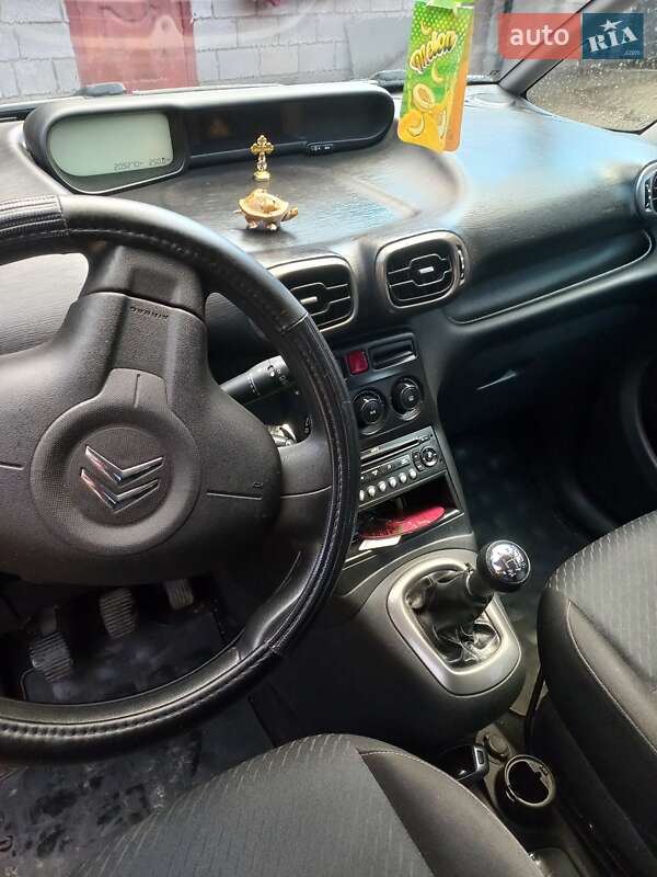 Минивэн Citroen C3 Picasso 2009 в Ровно