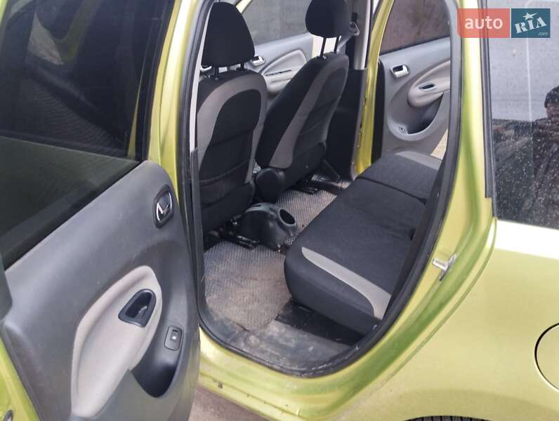 Минивэн Citroen C3 Picasso 2010 в Красилове
