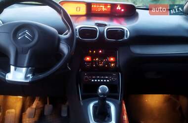 Мінівен Citroen C3 Picasso 2010 в 