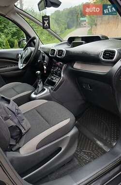 Минивэн Citroen C3 Picasso 2010 в 