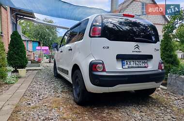 Минивэн Citroen C3 Picasso 2013 в 