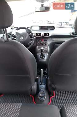 Минивэн Citroen C3 Picasso 2010 в 
