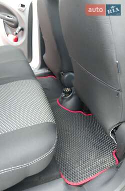 Минивэн Citroen C3 Picasso 2010 в 