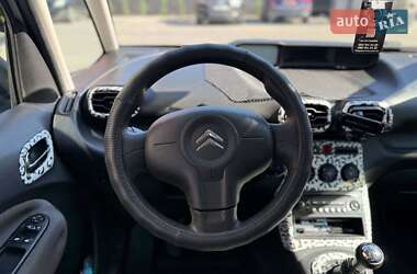 Минивэн Citroen C3 Picasso 2011 в 