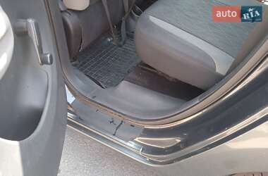 Минивэн Citroen C3 Picasso 2013 в 