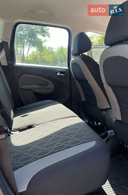 Минивэн Citroen C3 Picasso 2013 в 