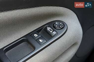 Минивэн Citroen C3 Picasso 2013 в 