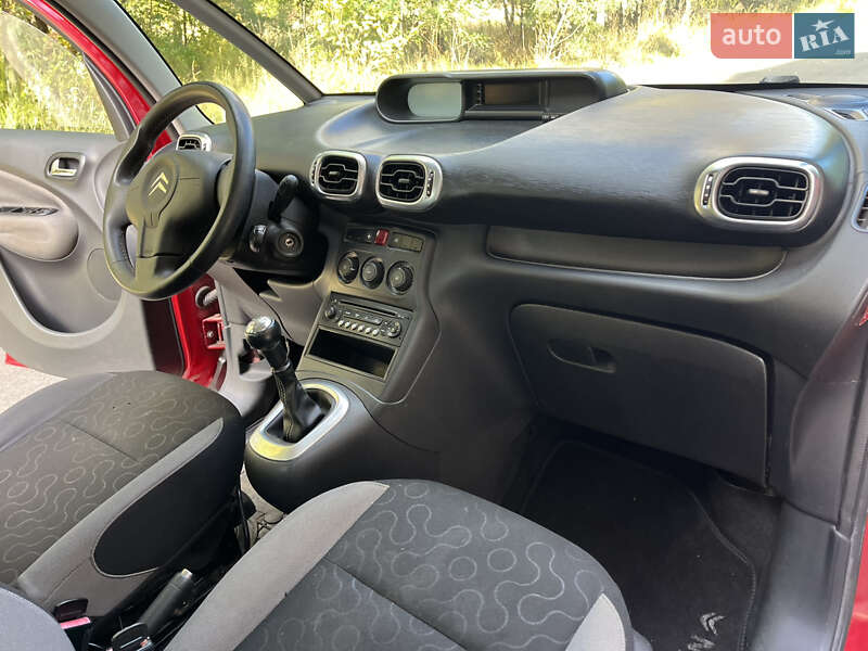Мінівен Citroen C3 Picasso 2011 в Чернігові фото 26 Мінівен Citroen C3 Picasso 2011 в Чернігові
