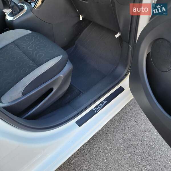 Мінівен Citroen C3 Picasso 2016 в Києві