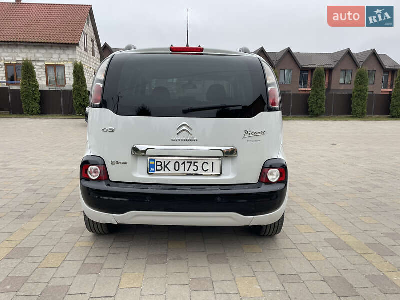 Минивэн Citroen C3 Picasso 2013 в Вараше