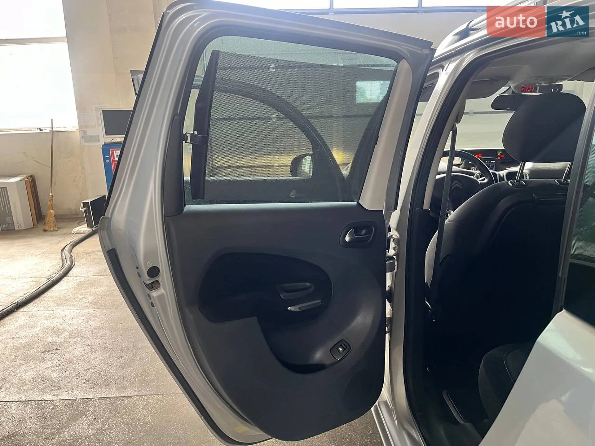 2014 Citroen C3 Picasso - мініатюра 16