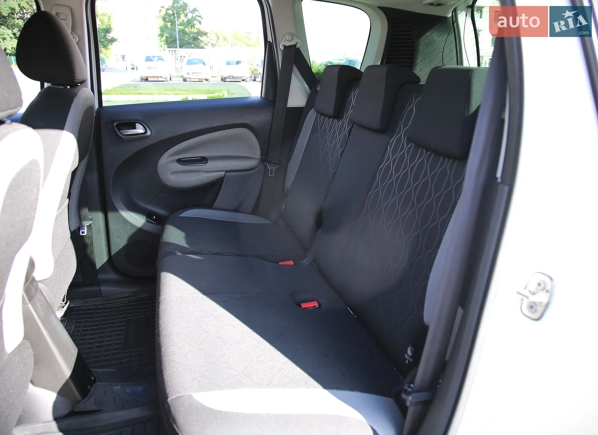 2013 Citroen C3 Picasso - мініатюра 8
