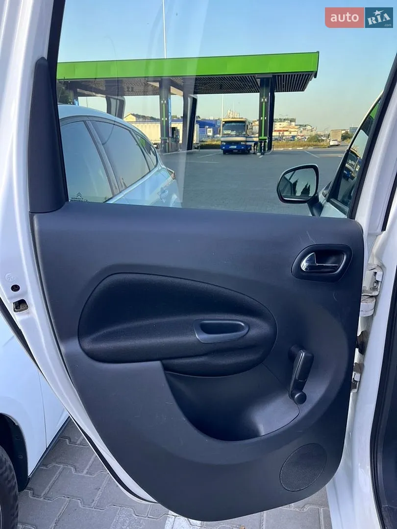 2012 Citroen C3 Picasso - мініатюра 24