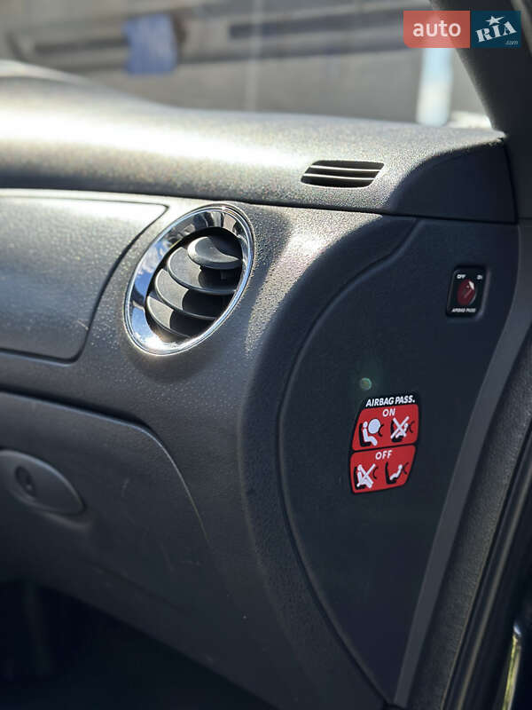 Кабриолет Citroen C3 Pluriel 2009 в Киеве фото 18 Кабриолет Citroen C3 Pluriel 2009 в Киеве