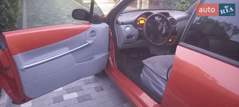 Кабріолет Citroen C3 Pluriel 2003 в Шаргороді