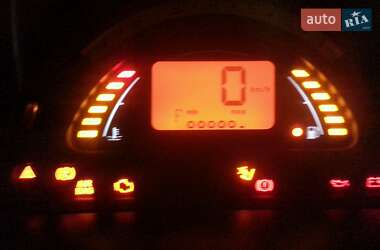 Хетчбек Citroen C3 2003 в Сумах