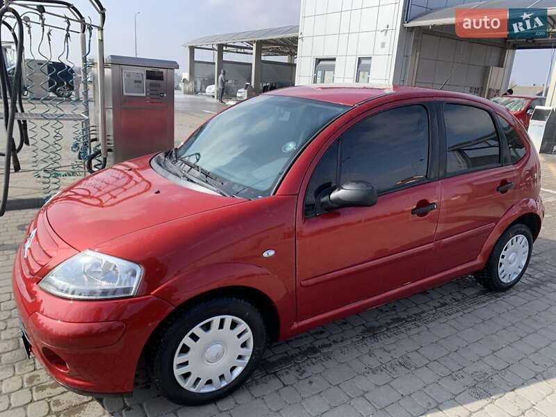 Хетчбек Citroen C3 2009 в Городку