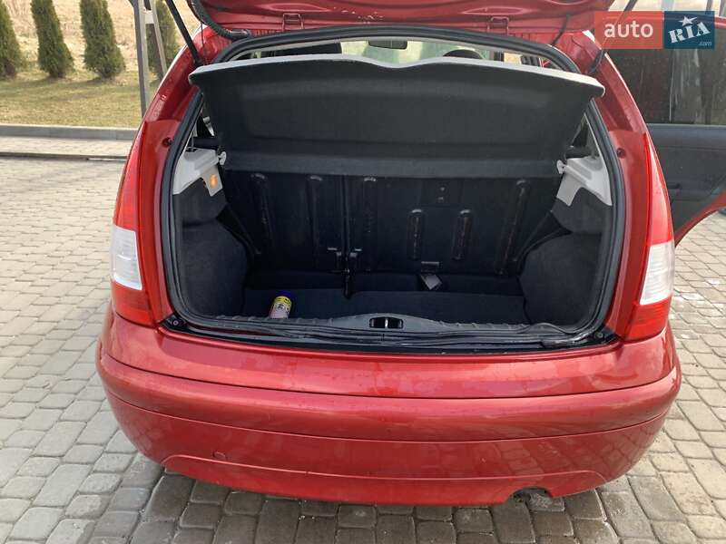 Хетчбек Citroen C3 2009 в Городку