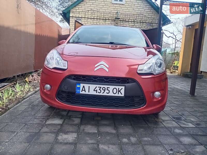 Хэтчбек Citroen C3 2011 в Ирпене