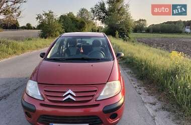 Хэтчбек Citroen C3 2009 в 