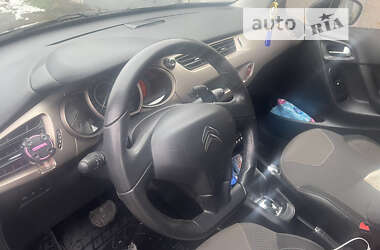 Хэтчбек Citroen C3 2013 в 