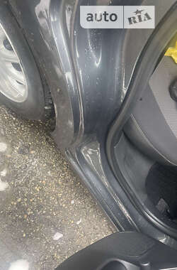 Хэтчбек Citroen C3 2013 в 