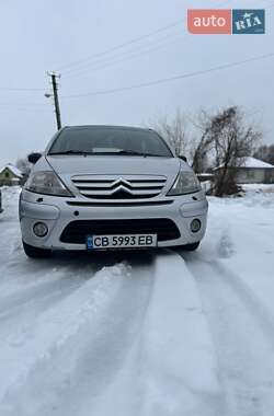 Хэтчбек Citroen C3 2005 в 