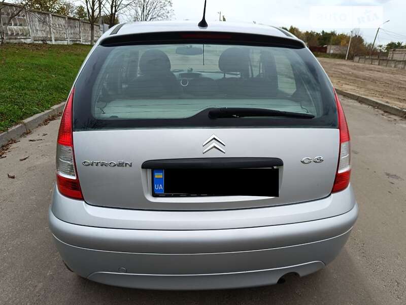 Хэтчбек Citroen C3 2009 в Луцке