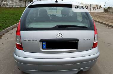Хэтчбек Citroen C3 2009 в 