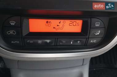 Хэтчбек Citroen C3 2006 в 