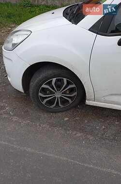 Хэтчбек Citroen C3 2011 в Мукачево