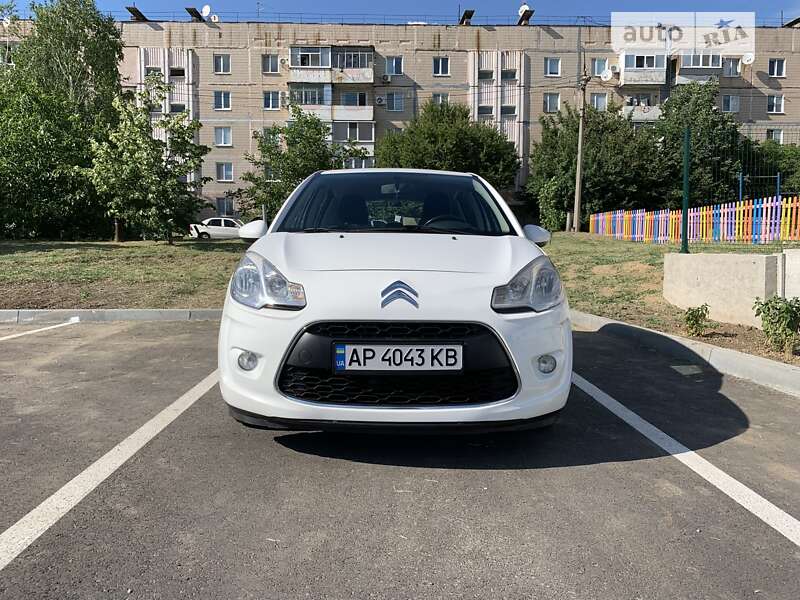 Хетчбек Citroen C3 2012 в Запоріжжі