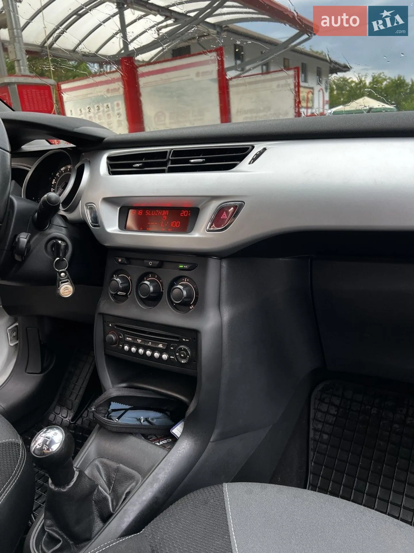 2012 Citroen C3 - мініатюра 12