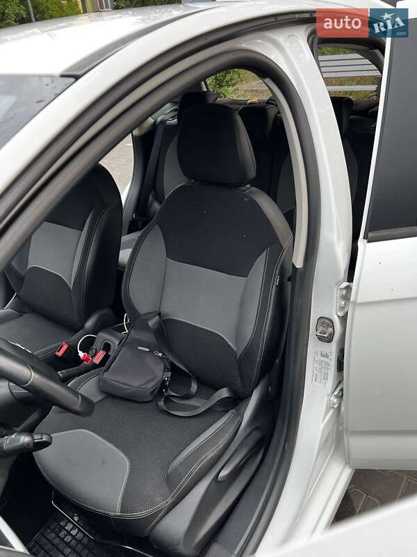 Хетчбек Citroen C3 2012 в Трускавці фото 18 Хетчбек Citroen C3 2012 в Трускавці