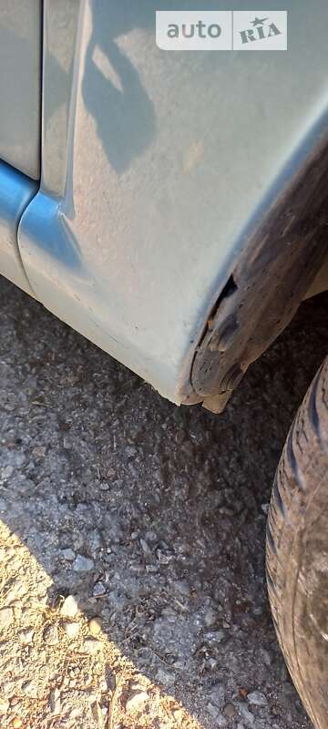 Хэтчбек Citroen C3 2002 в Новой Ушице