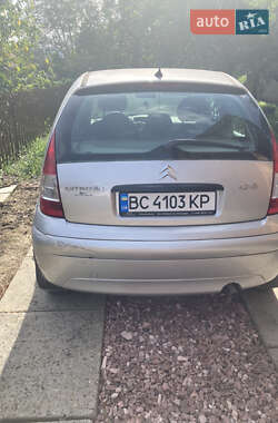 Хэтчбек Citroen C3 2009 в 