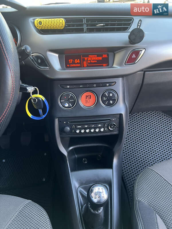 Хэтчбек Citroen C3 2014 в Одессе