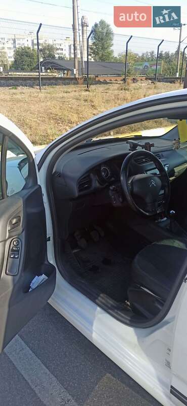 Хэтчбек Citroen C3 2014 в Киеве
