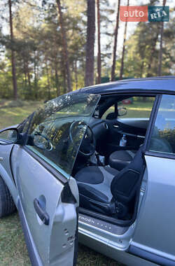 Хэтчбек Citroen C3 2007 в 