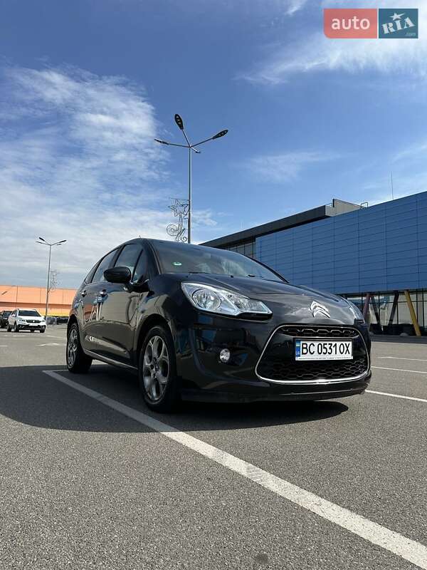 Хэтчбек Citroen C3 2012 в Киеве фото Хэтчбек Citroen C3 2012 в Киеве
