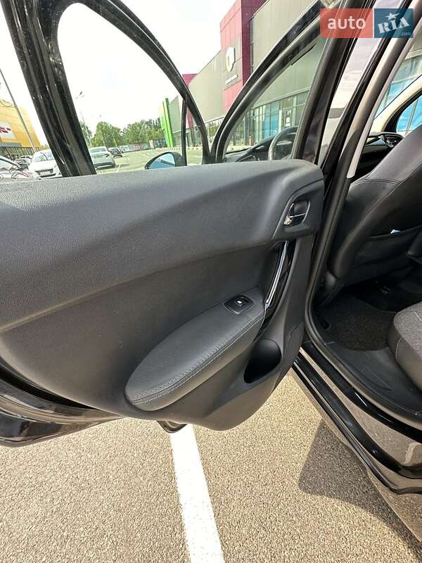 Хэтчбек Citroen C3 2012 в Киеве фото 7 Хэтчбек Citroen C3 2012 в Киеве