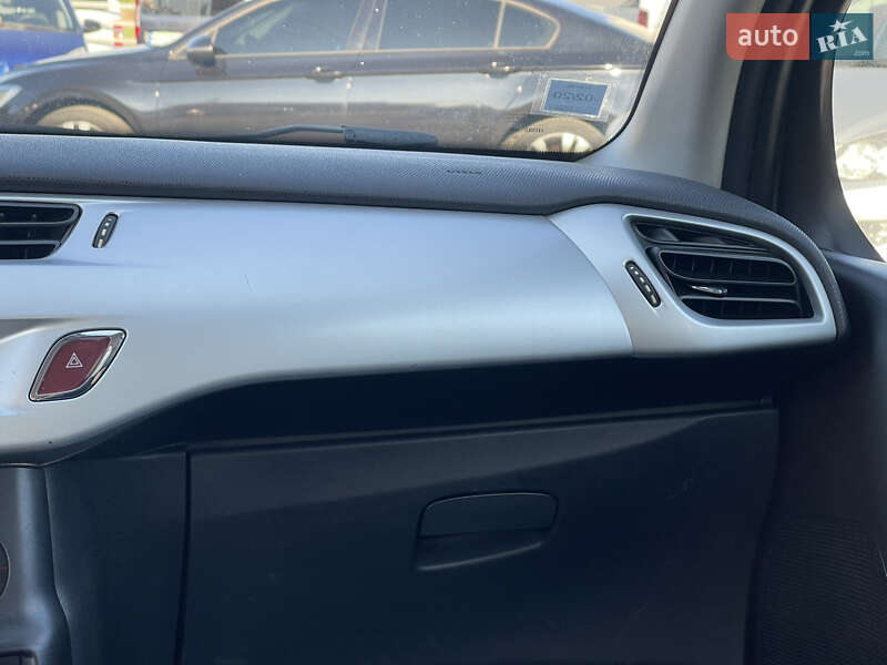 Хэтчбек Citroen C3 2012 в Мукачево фото 16 Хэтчбек Citroen C3 2012 в Мукачево
