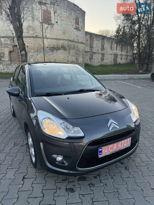 Хэтчбек Citroen C3 2012 в Бережанах