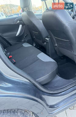 Хэтчбек Citroen C3 2012 в 