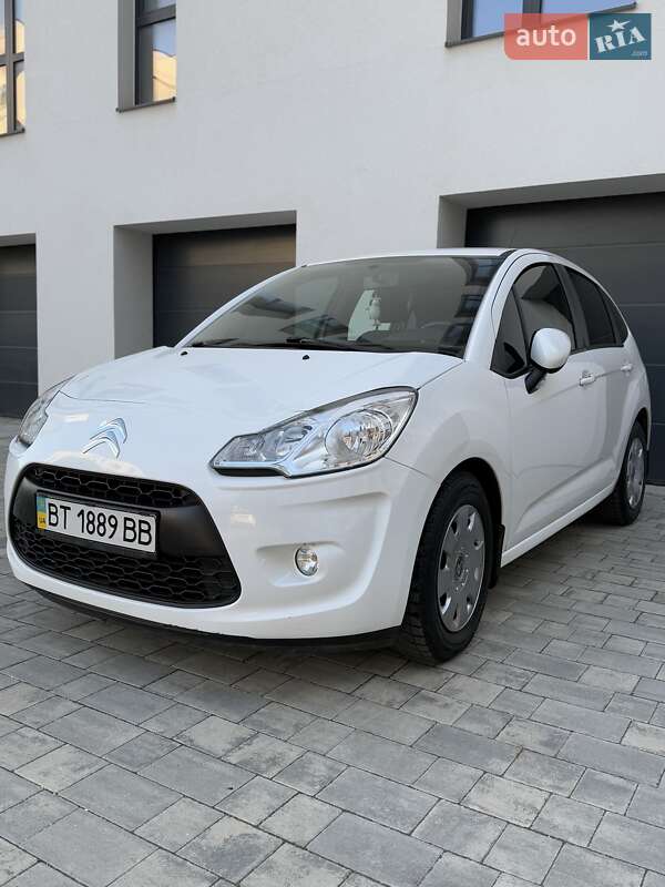 Хэтчбек Citroen C3 2012 в Ужгороде