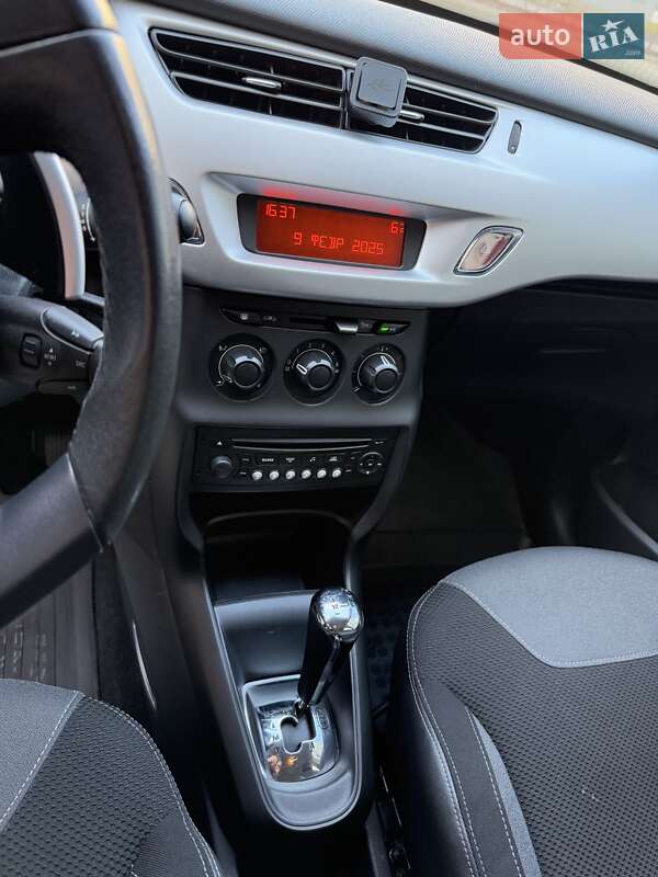 Хэтчбек Citroen C3 2012 в Ужгороде