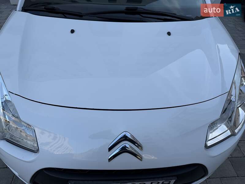 Хэтчбек Citroen C3 2012 в Ужгороде