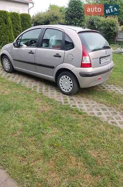 Хетчбек Citroen C3 2006 в Чернівцях